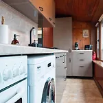 Apartament уютна почивка *