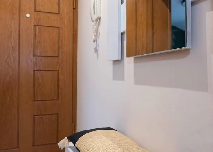 Apartamento уютна почивка *